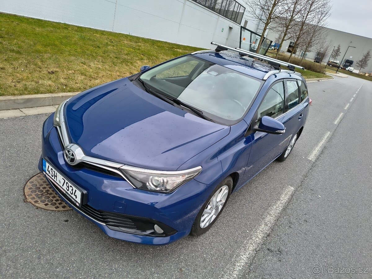 2017 Toyota AURIS - 17