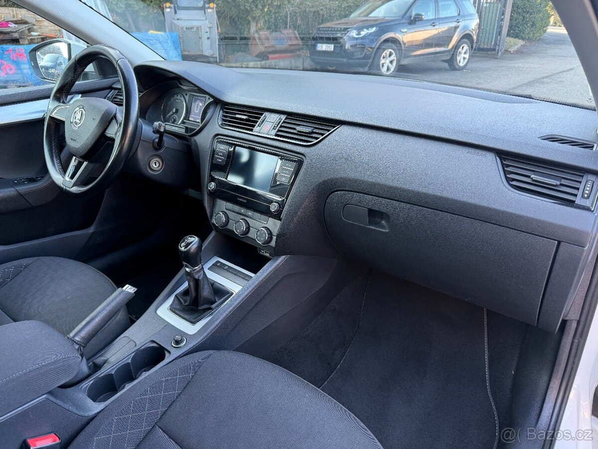 2019 Škoda OCTAVIA - 17