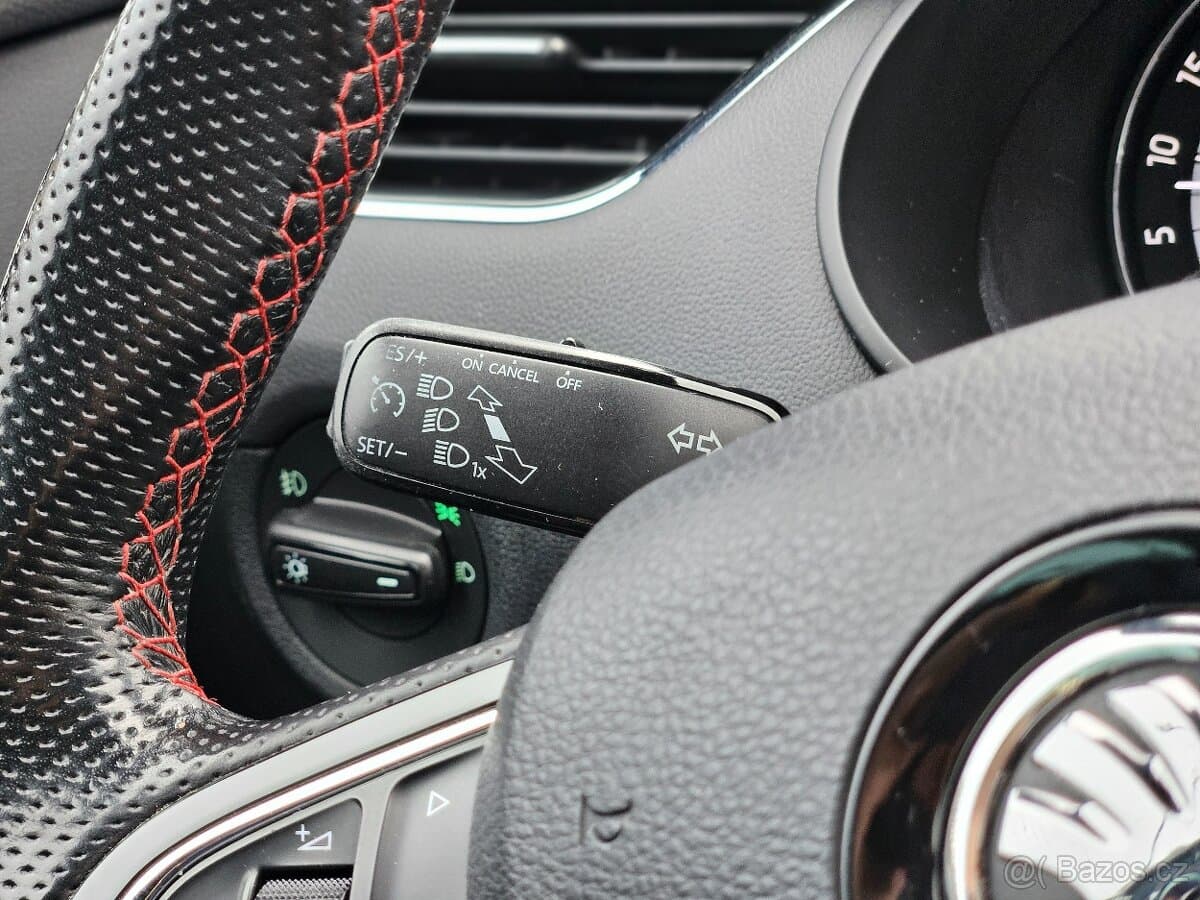 2015 Škoda OCTAVIA - 17