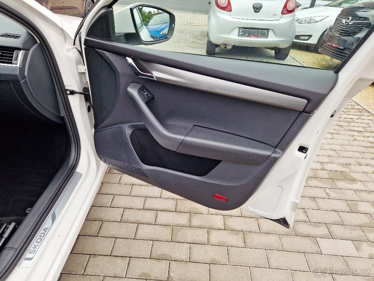 2020 Škoda OCTAVIA - 17