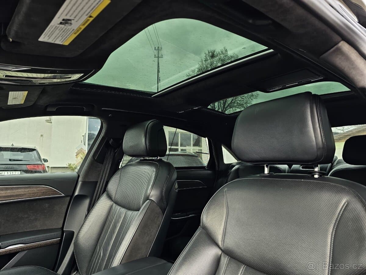 2019 Audi A8 - 17
