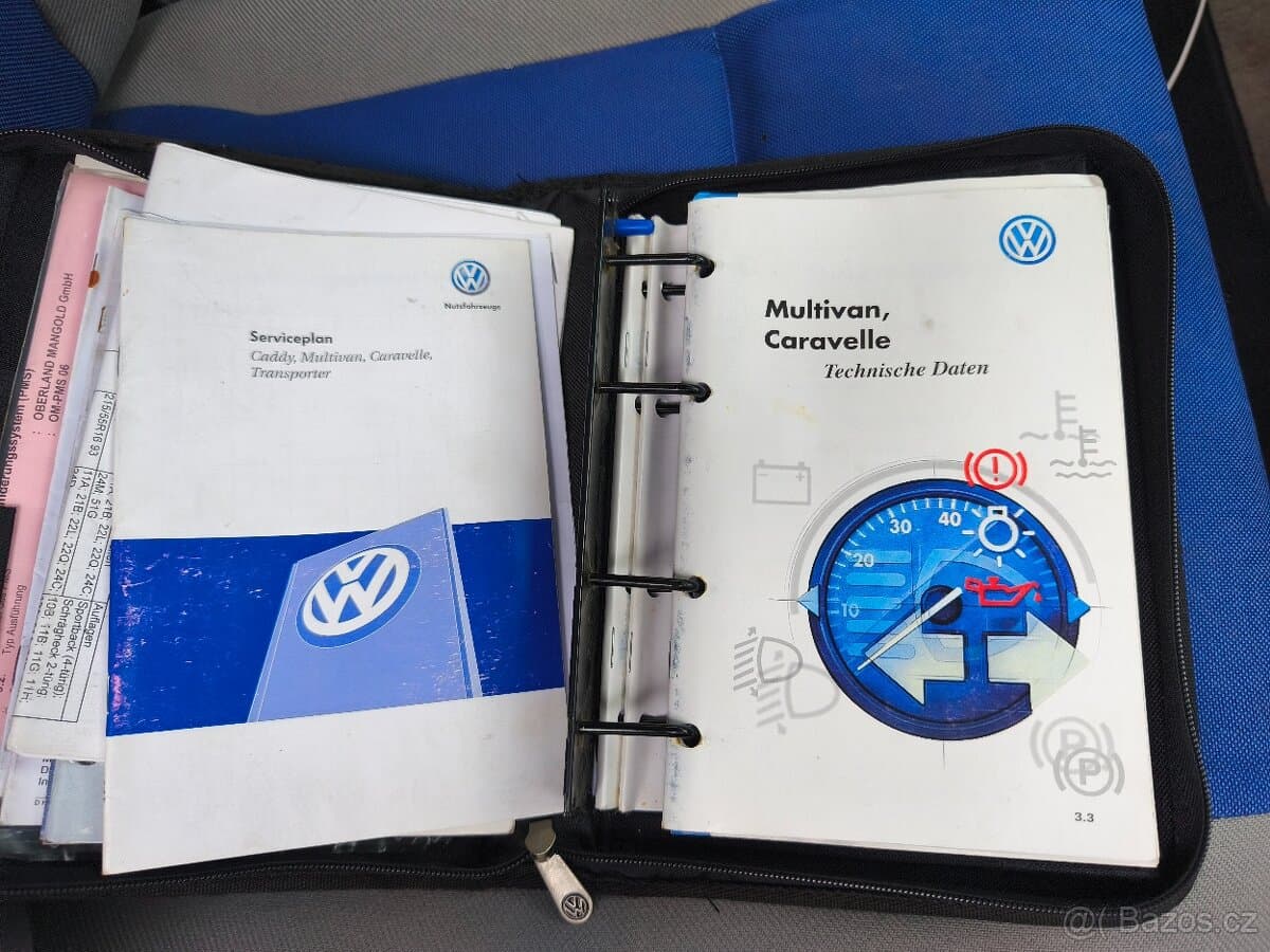 2002 Volkswagen MULTIVAN - 17