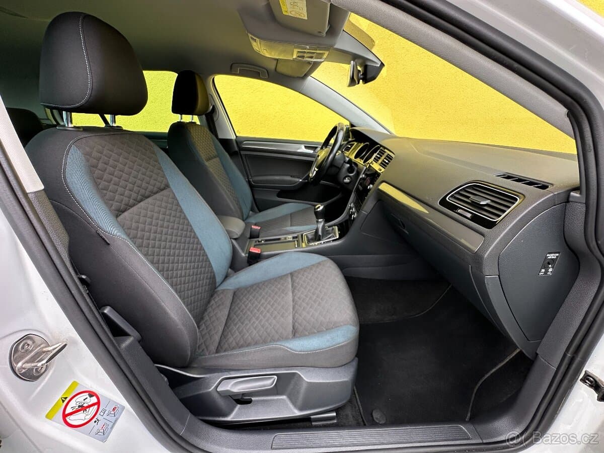 2019 Volkswagen GOLF - 17