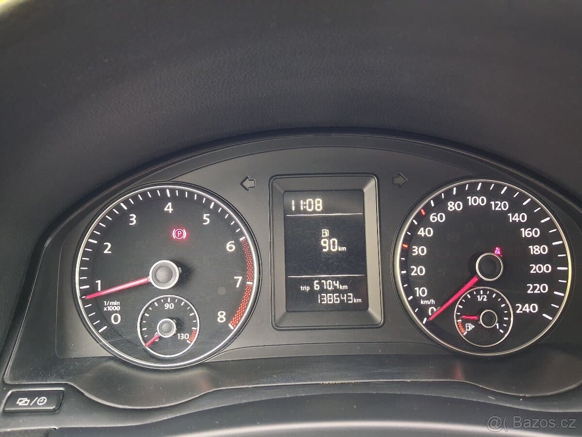 2013 Volkswagen GOLF - 17
