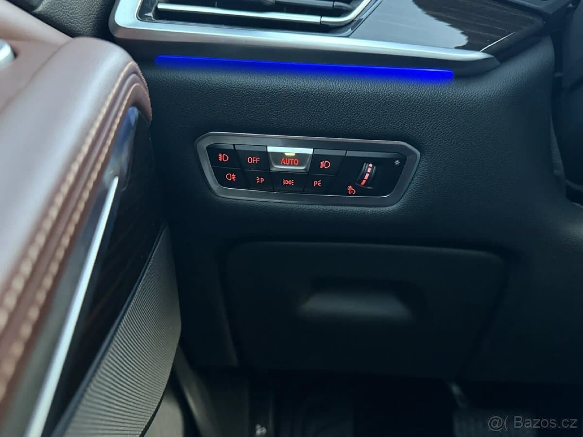 2019 BMW X7 - 17