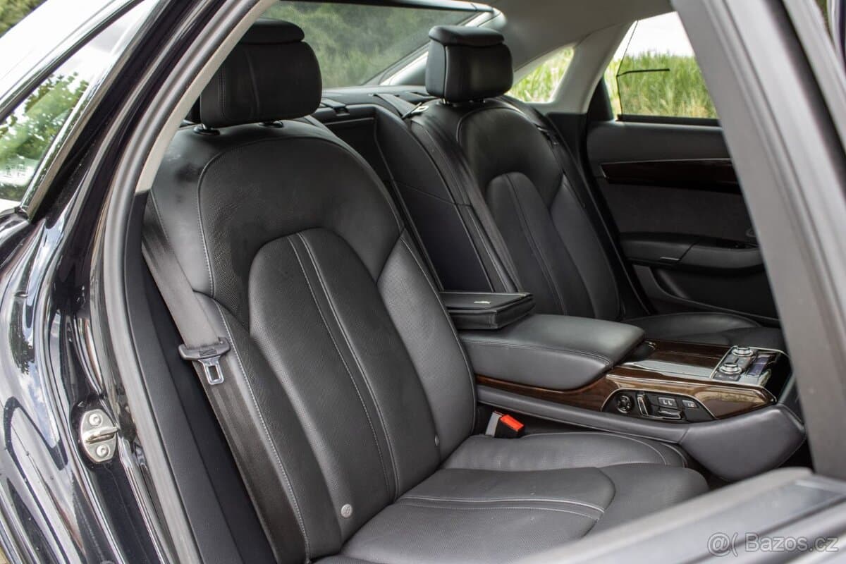 2014 Audi A8 - 17