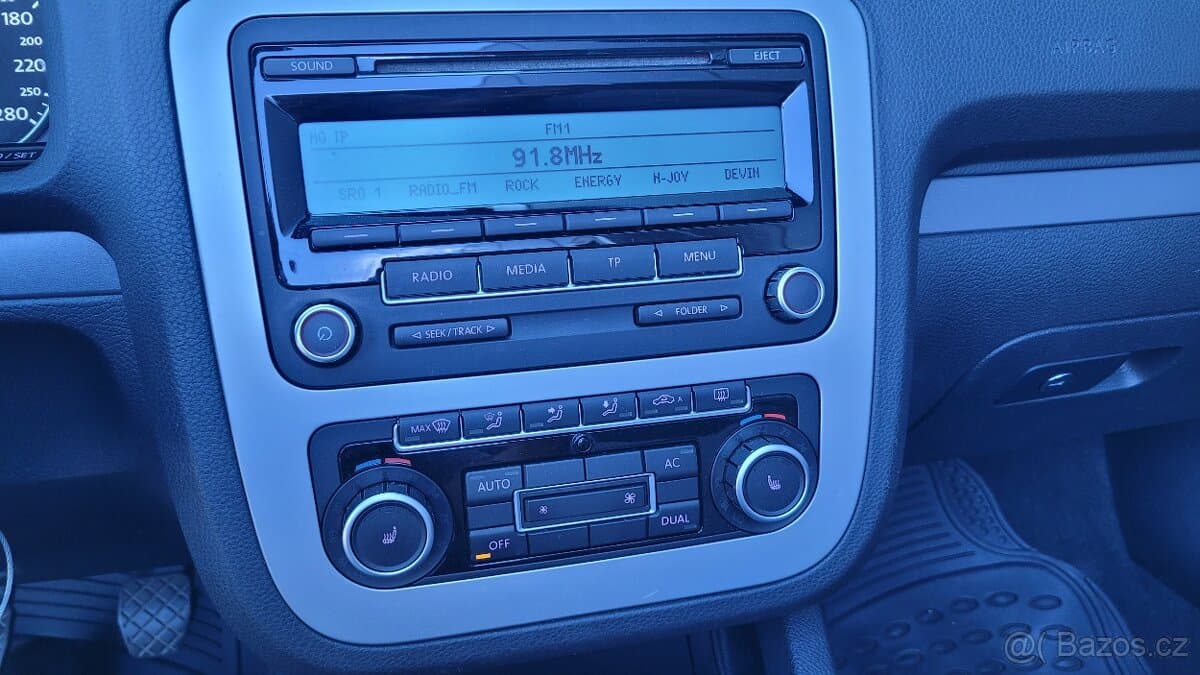 2010 Volkswagen EOS - 17