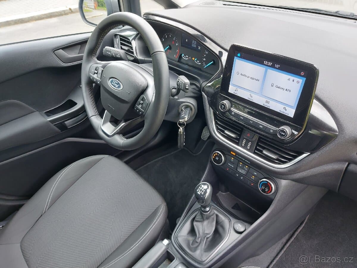 2022 Ford FIESTA - 17
