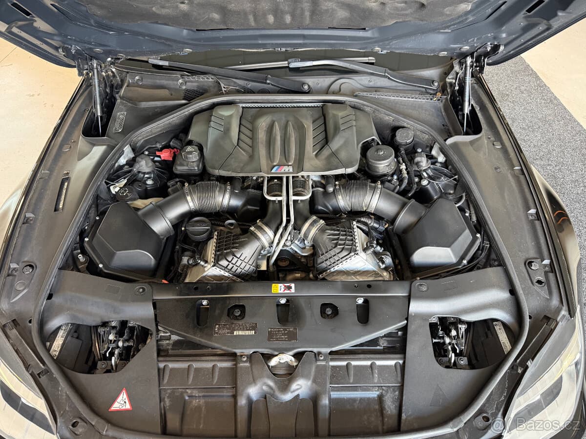 2013 BMW M6 - 17