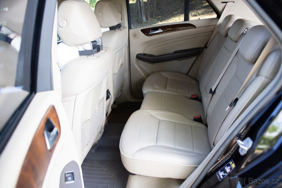 Mercedes-Benz M-CLASS - 17
