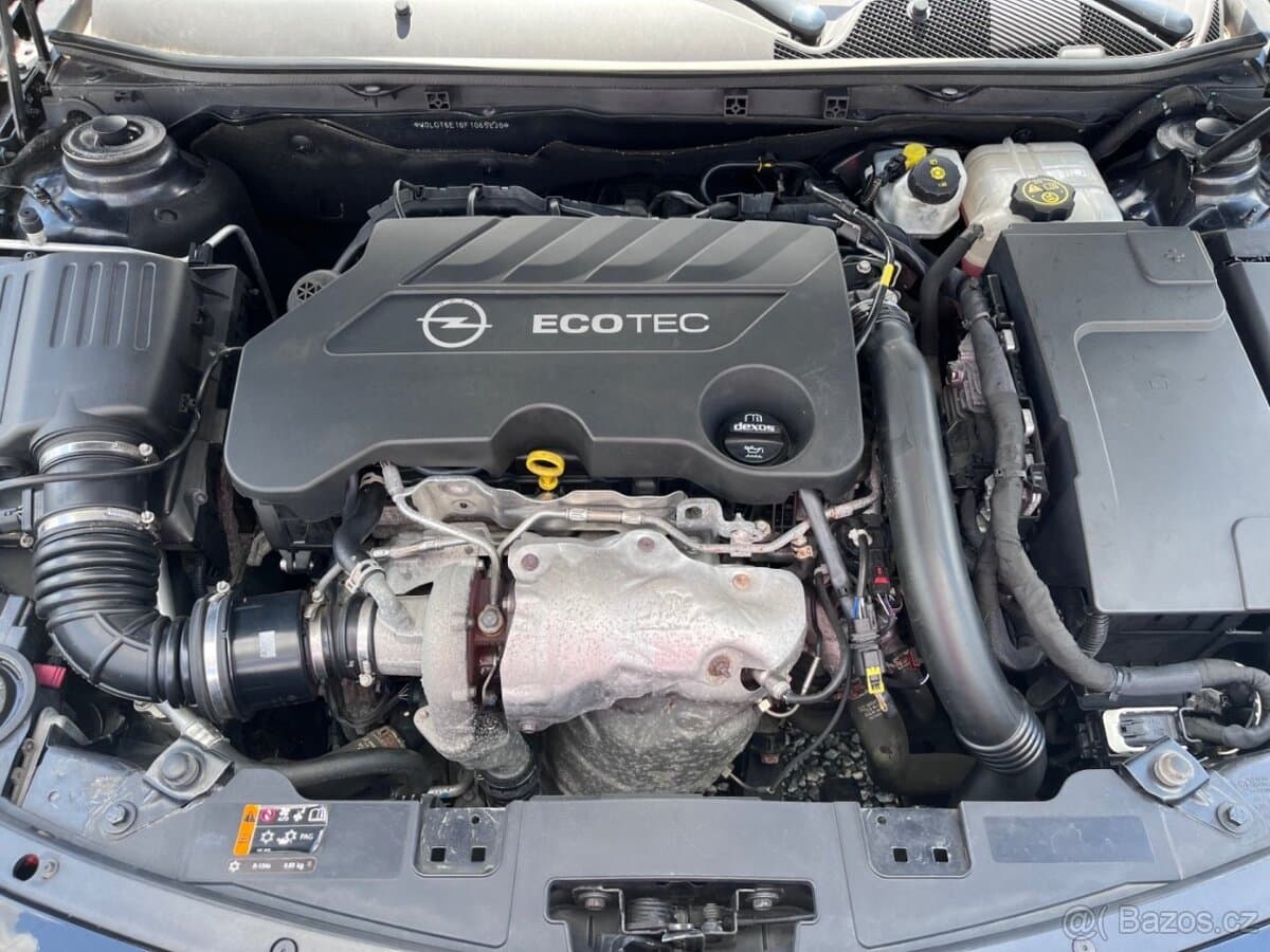 2015 Opel INSIGNIA - 17