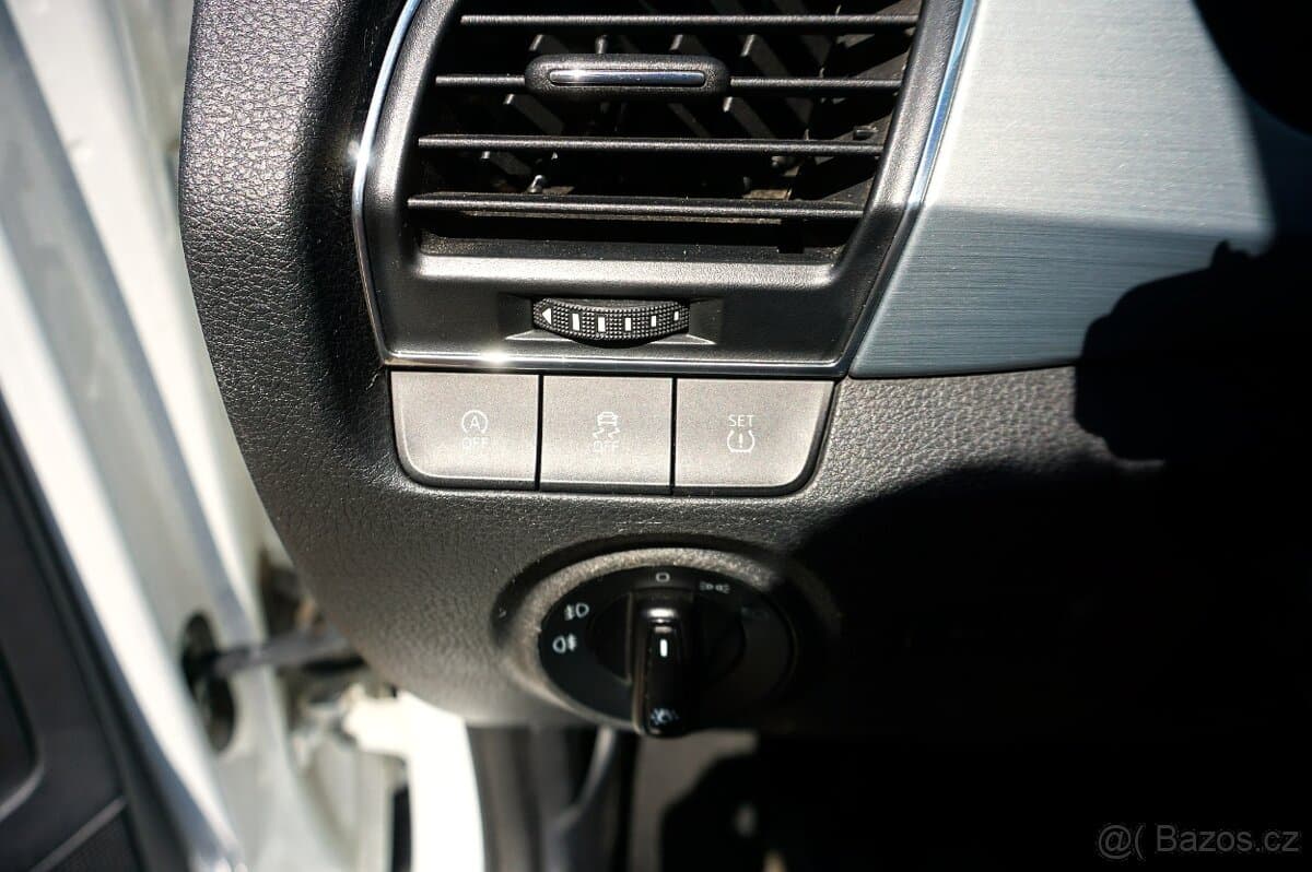 2015 Škoda FABIA - 17
