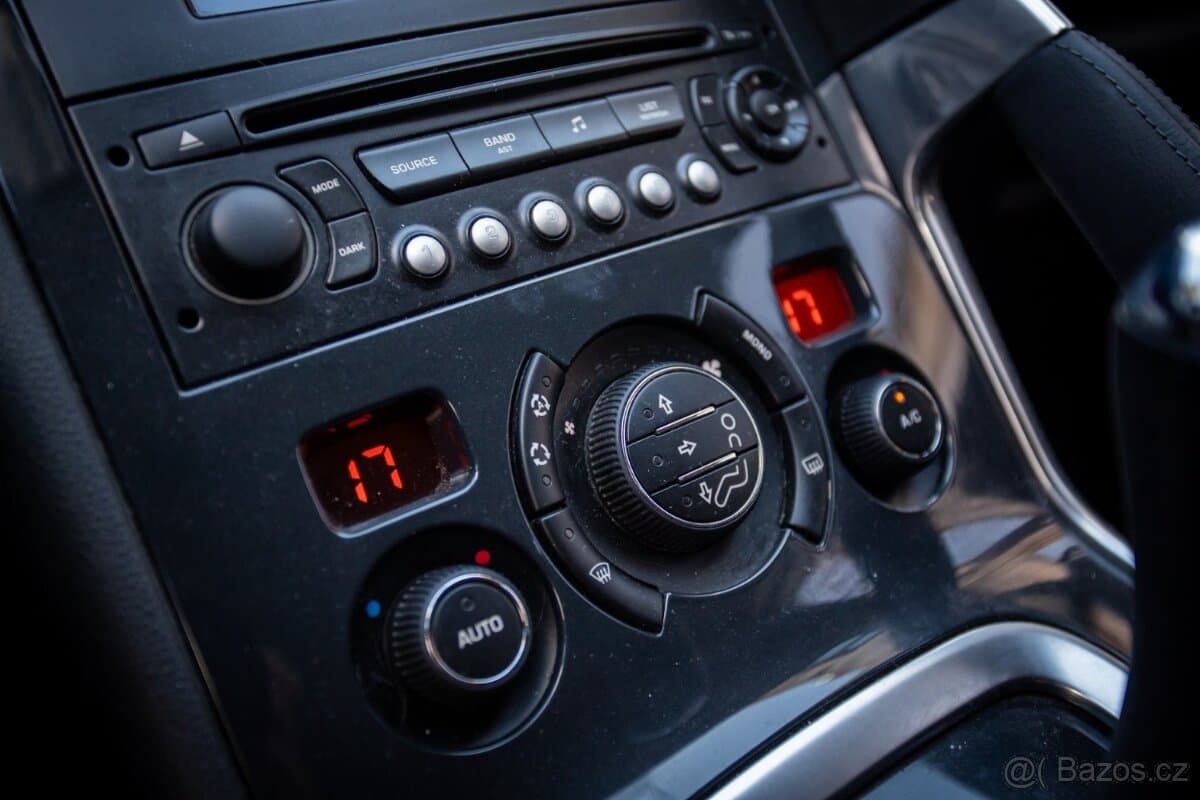 2010 Peugeot 3008 - 17