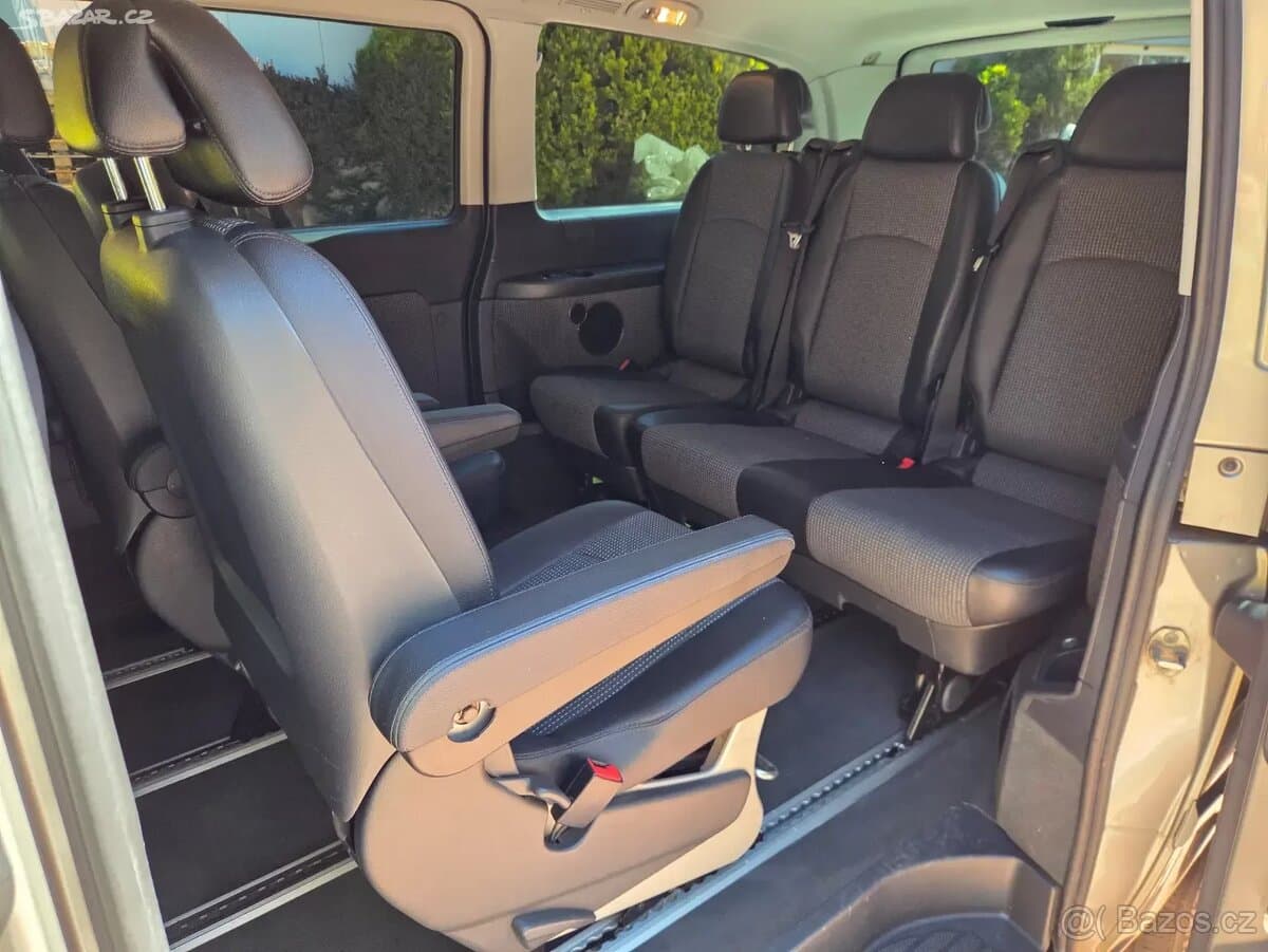 2011 Mercedes-Benz VIANO - 17