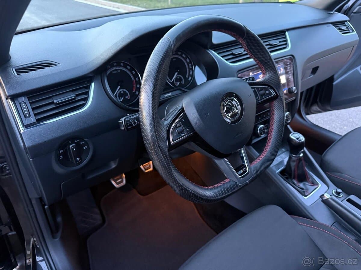 2017 Škoda OCTAVIA - 17