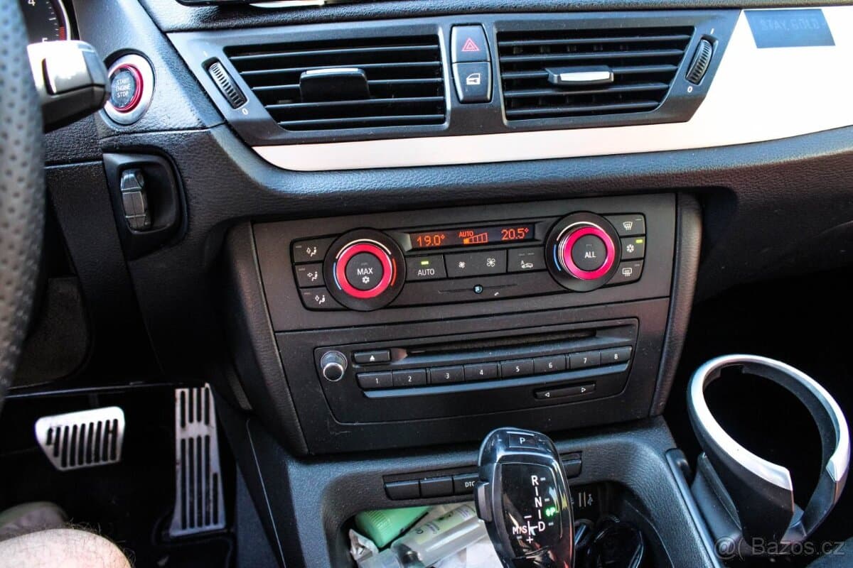 2010 BMW X1 - 17