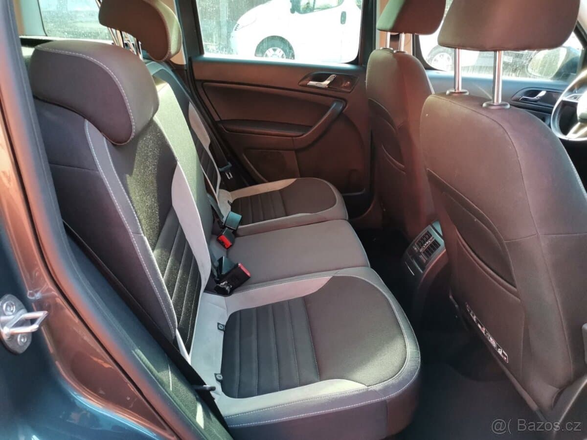 2016 Škoda YETI - 17