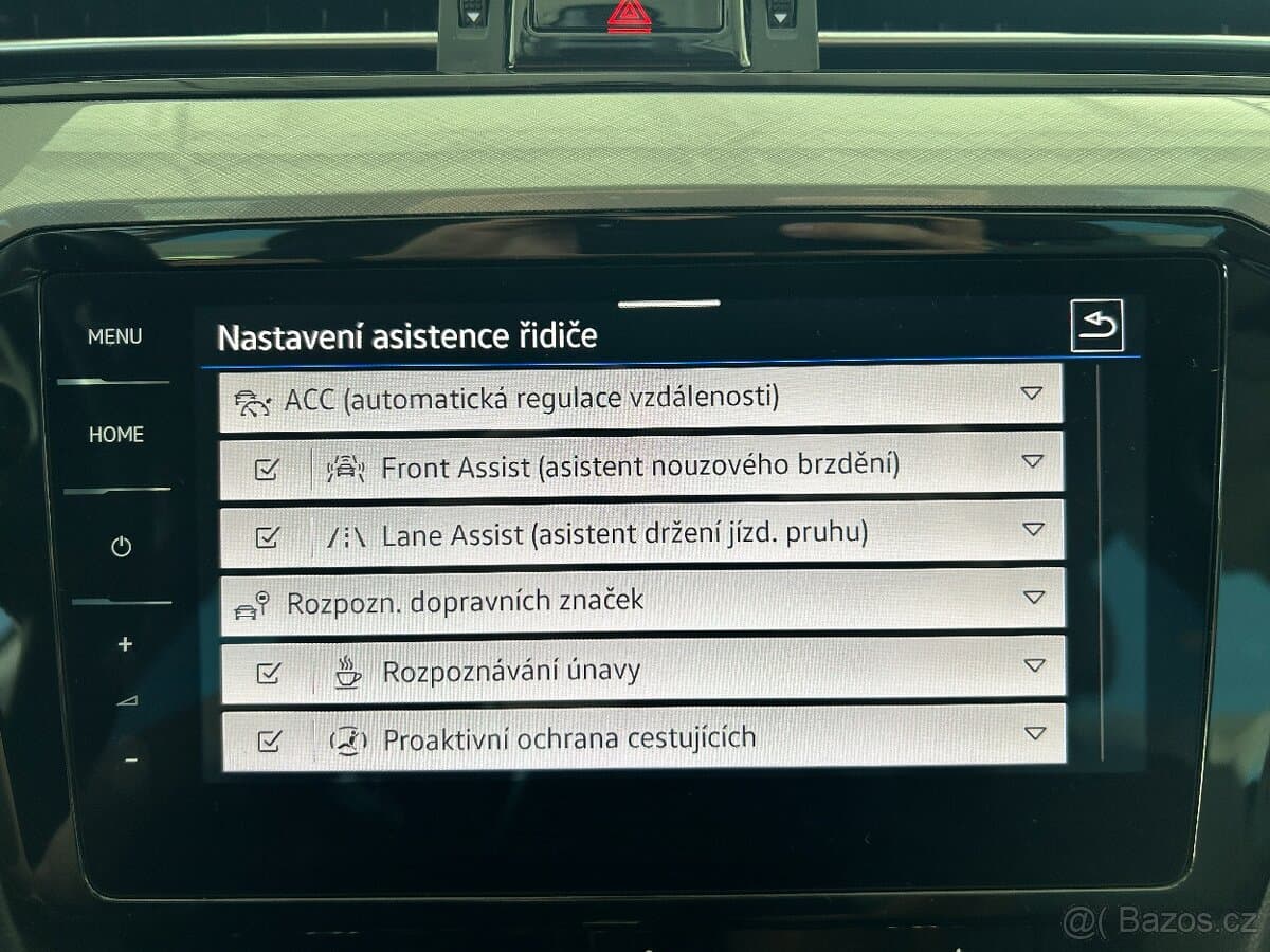 2024 Volkswagen PASSAT - 17