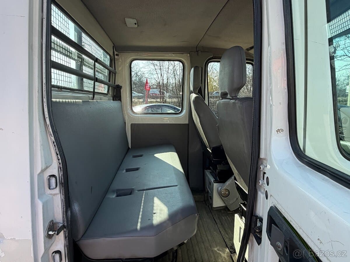 2003 Volkswagen MULTIVAN - 17