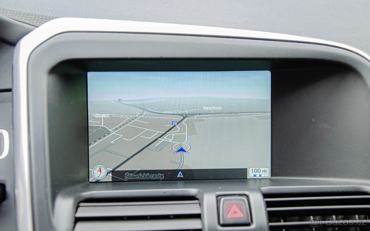 2015 Volvo XC60 - 17
