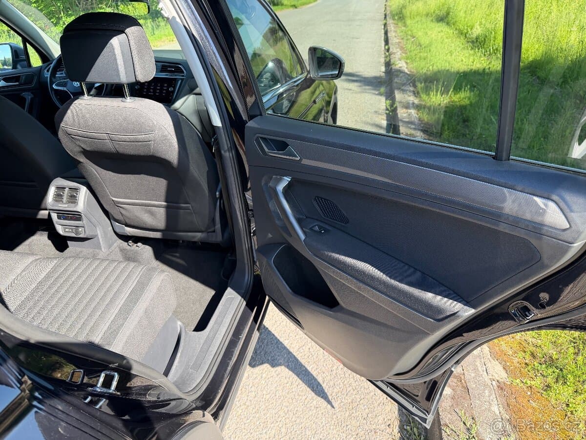 2022 Volkswagen TIGUAN - 17