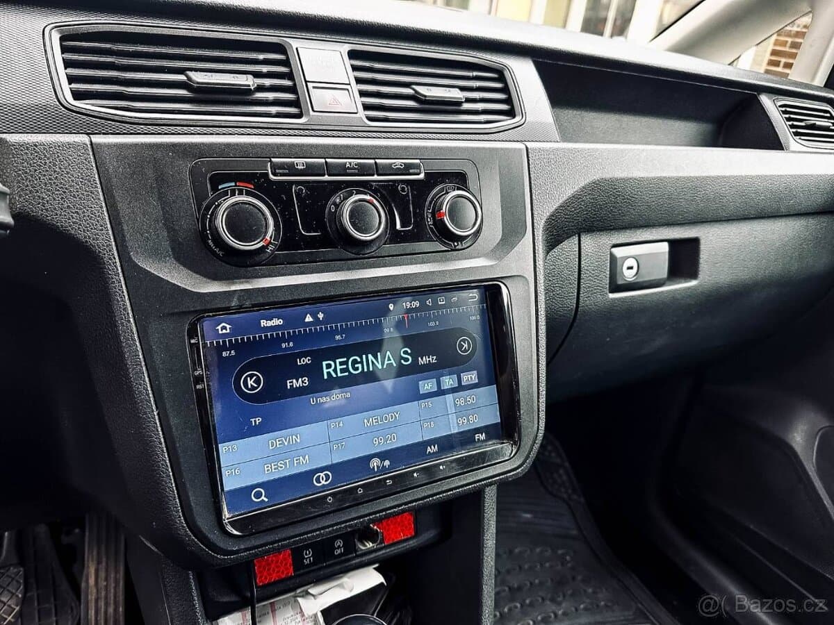 2016 Volkswagen CADDY - 17