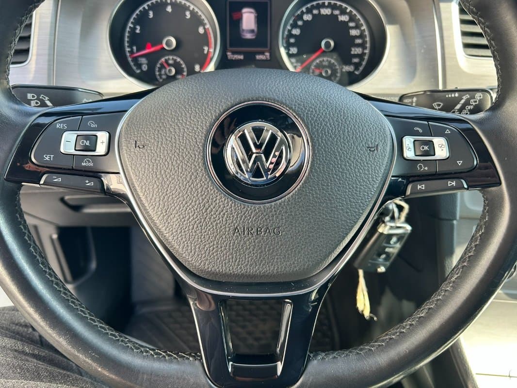 2014 Volkswagen GOLF - 17