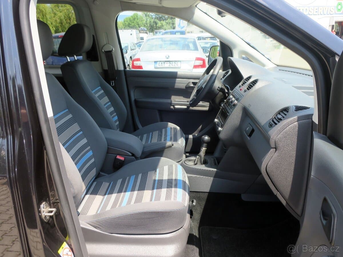 2011 Volkswagen CADDY - 17