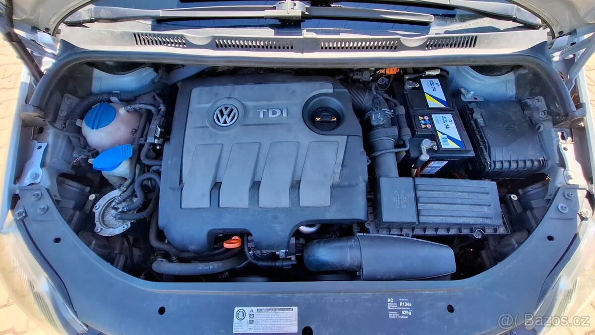 2009 Volkswagen GOLF - 17