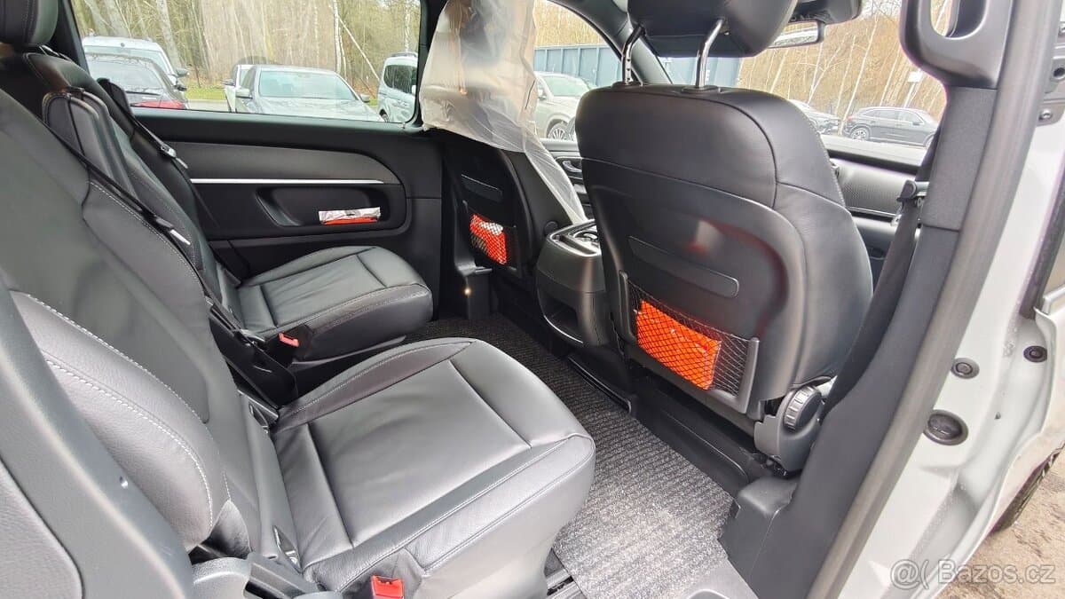 Mercedes-Benz V-CLASS - 17