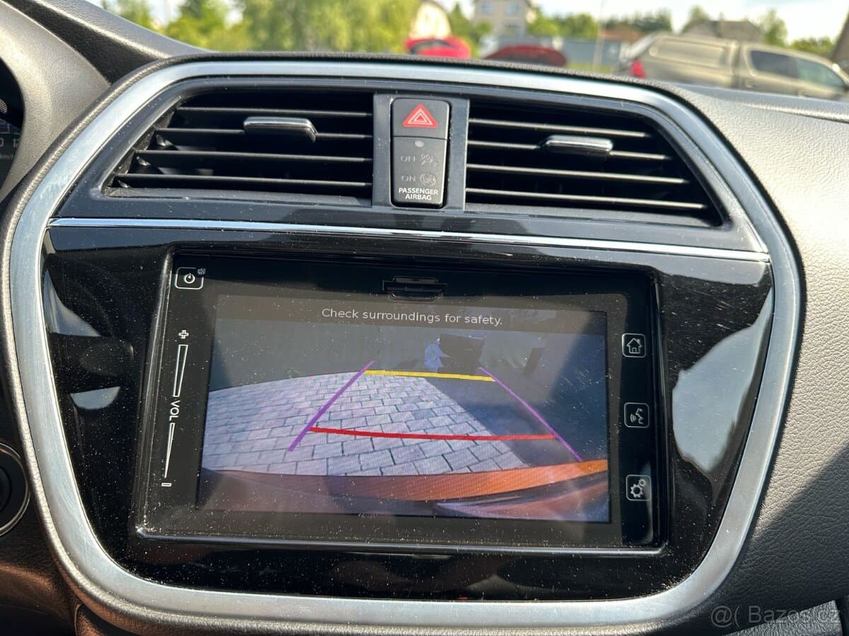 2017 Suzuki S-CROSS - 17