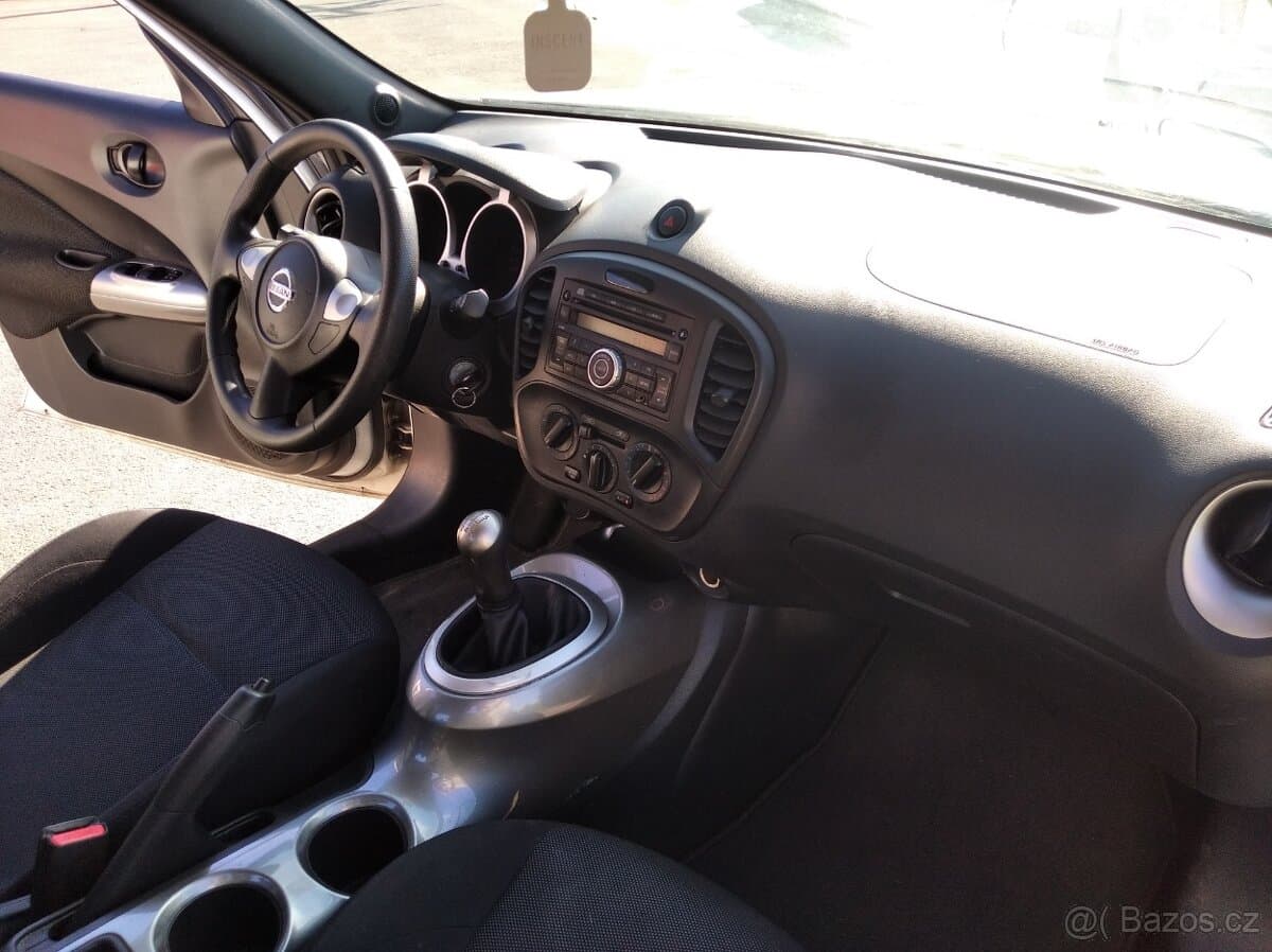 2014 Nissan JUKE - 17