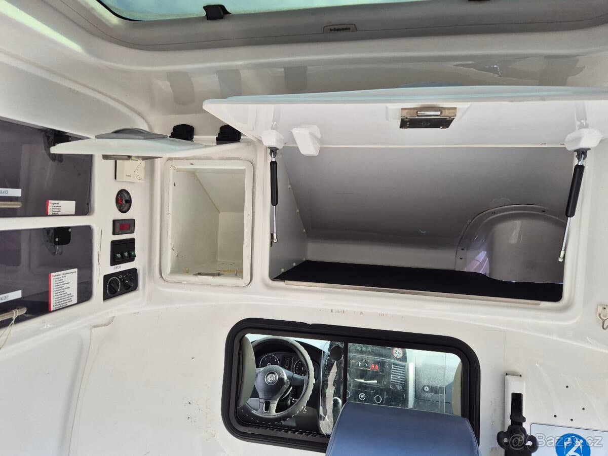 2012 Volkswagen TRANSPORTER - 17