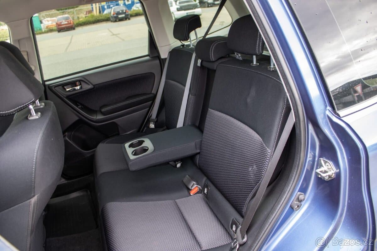 2016 Subaru FORESTER - 17