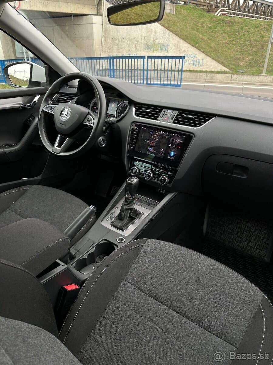 2019 Škoda OCTAVIA - 17