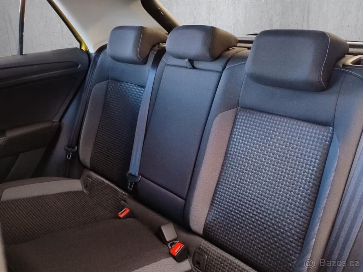 2021 Volkswagen T-ROC - 17