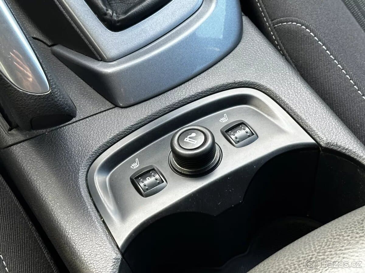 2012 Ford FOCUS - 17