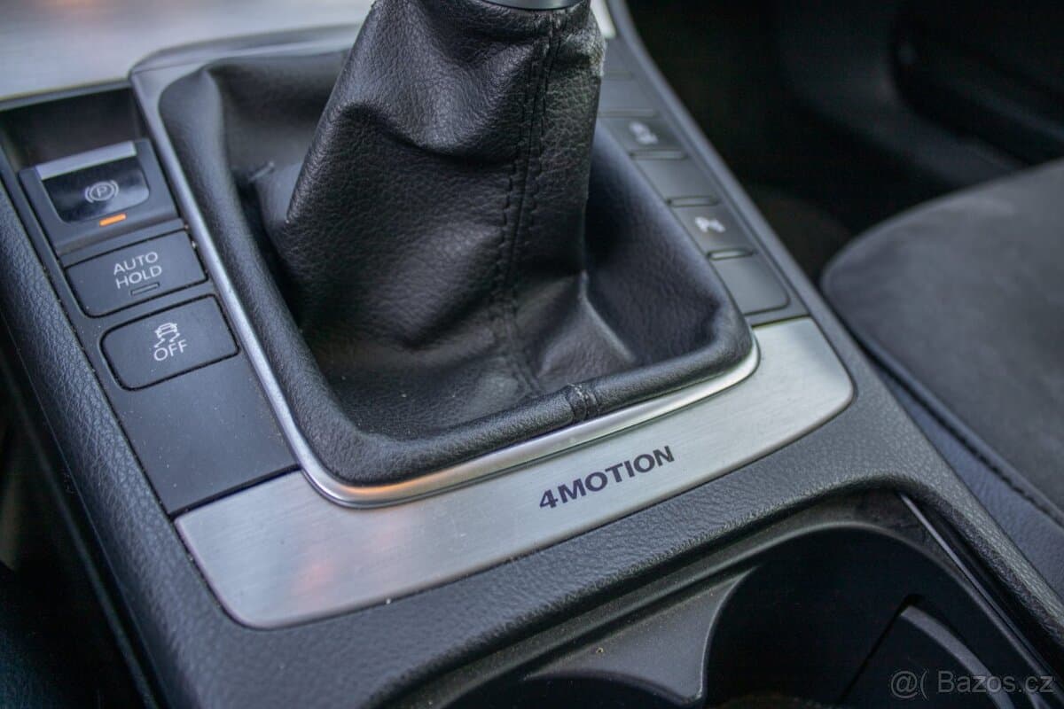 2014 Volkswagen PASSAT - 17