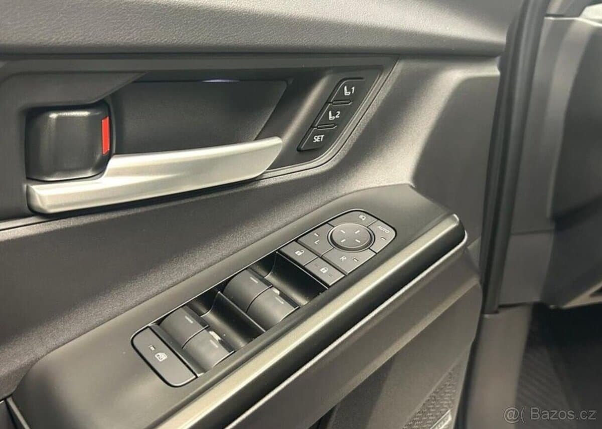 2026 Subaru SOLTERRA - 17