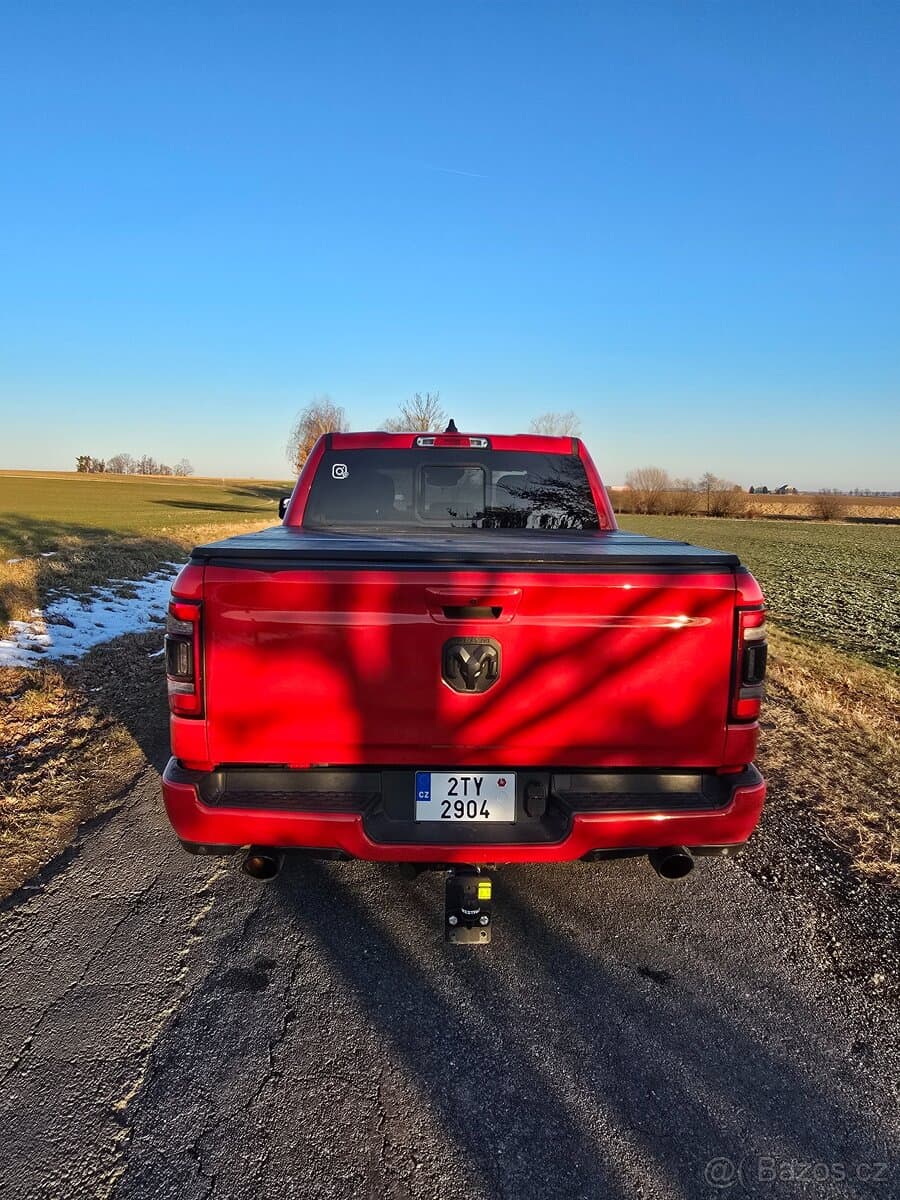 2021 RAM 1500 - 17