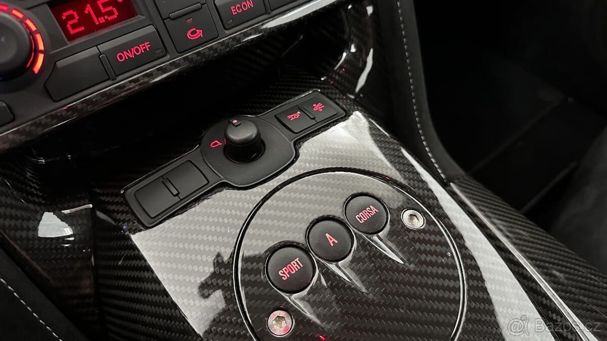 2011 Lamborghini GALLARDO - 17
