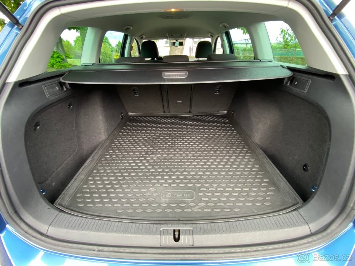 2013 Volkswagen GOLF - 17