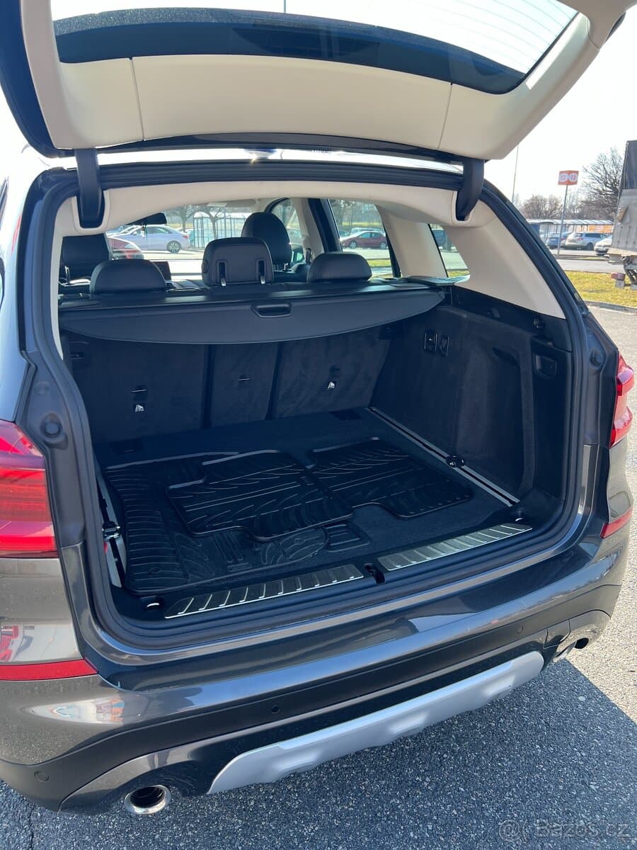 2018 BMW X3 - 17