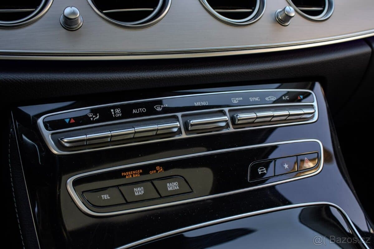 2021 Mercedes-Benz OSTATNÍ - 17
