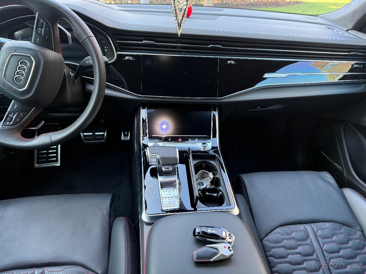 2023 Audi Q8 - 17