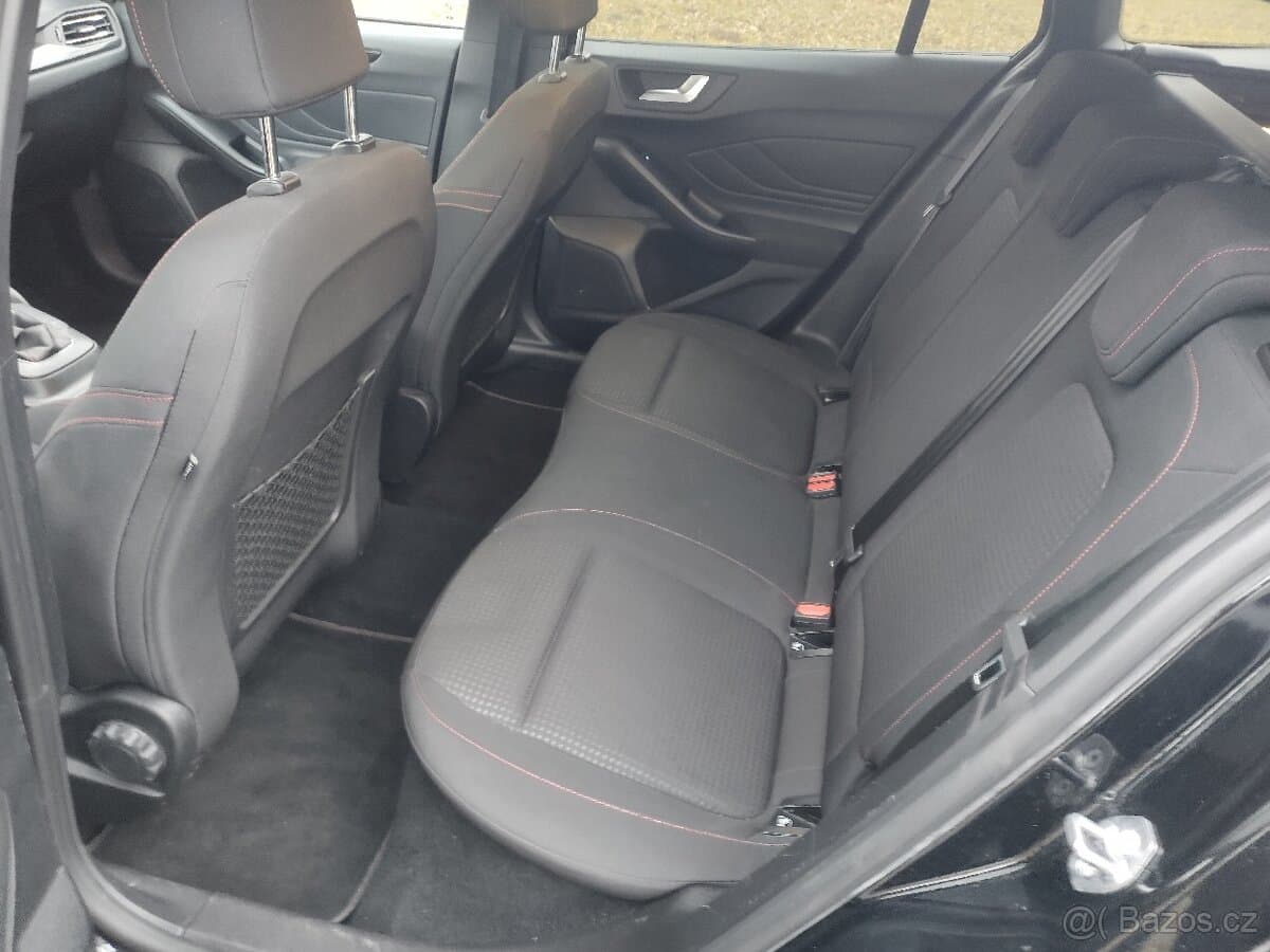 2021 Ford FOCUS - 17