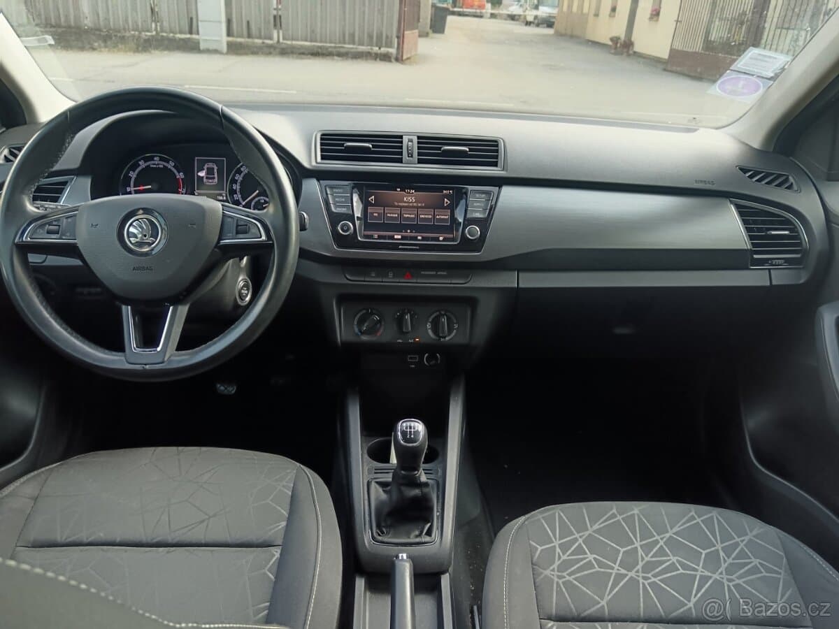 2019 Škoda FABIA - 17