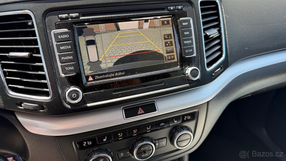 2012 Volkswagen SHARAN - 17