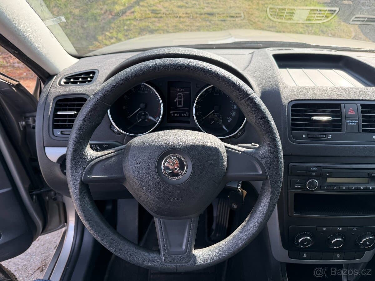 2014 Škoda YETI - 17
