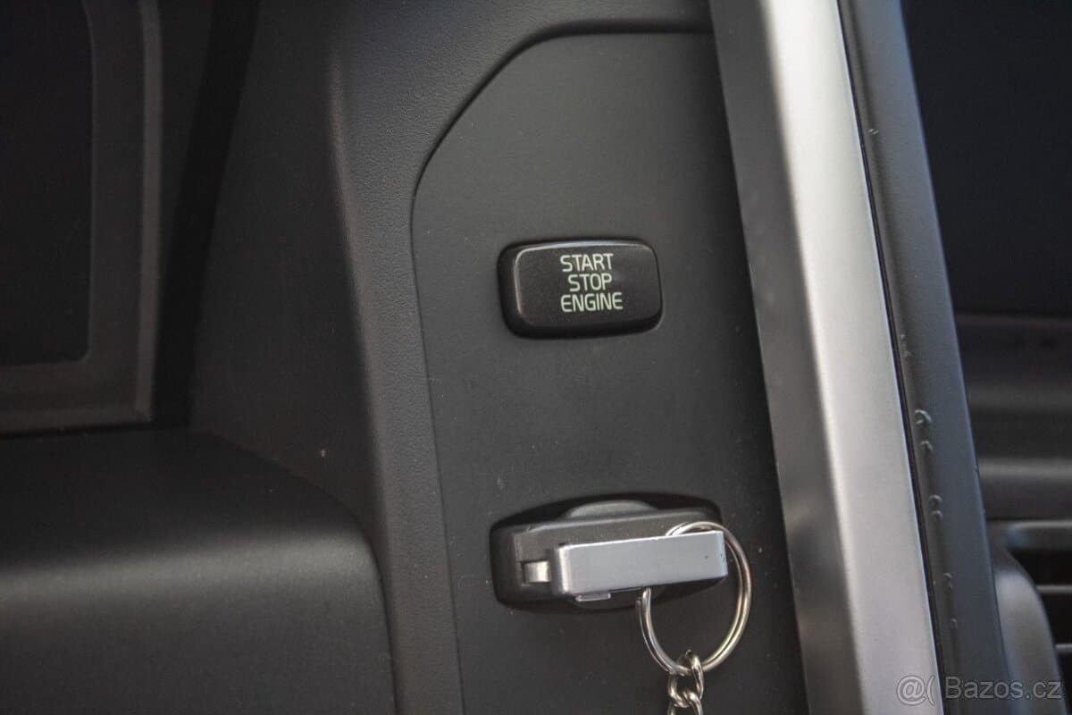 2009 Volvo XC60 - 17